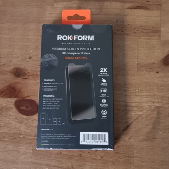 Rokform iPhone 13/13 Pro Premium Screen Protection HD Tempered Glass New - Picture 2 of 5